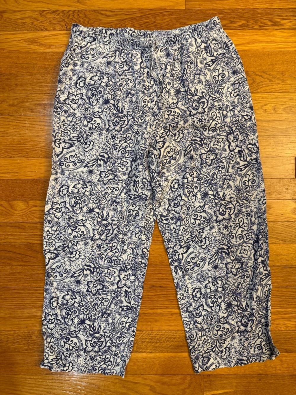 Orvis 100% Linen Wide Leg Pants in Blue/White Floral Paisley - Size Medium